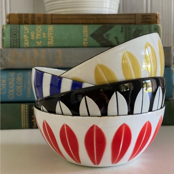 Meet your Posher Archaic Charm - Picture 10 of 16